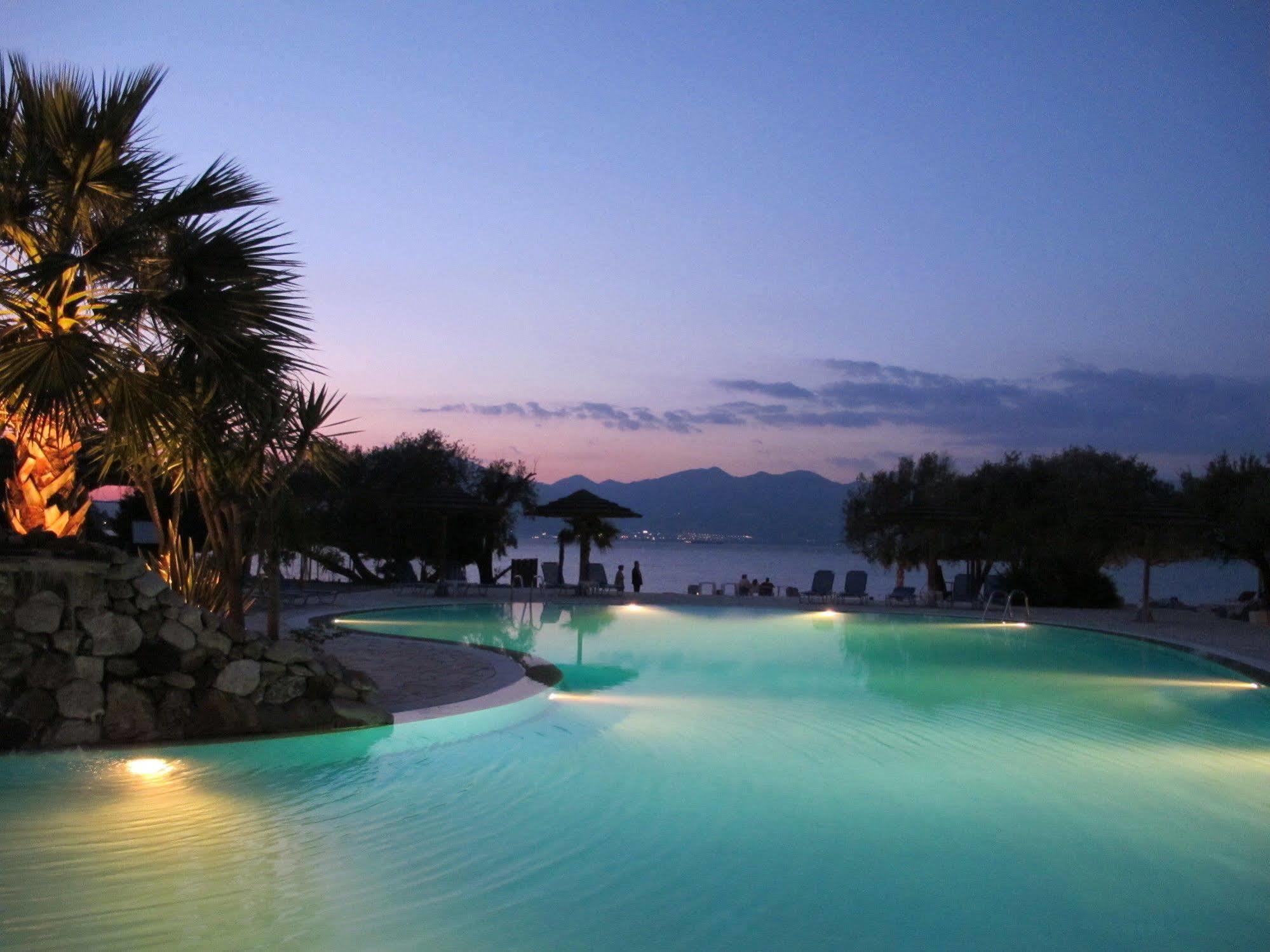 Florida Blue Bay Resort & Spa Псатопиргос Экстерьер фото